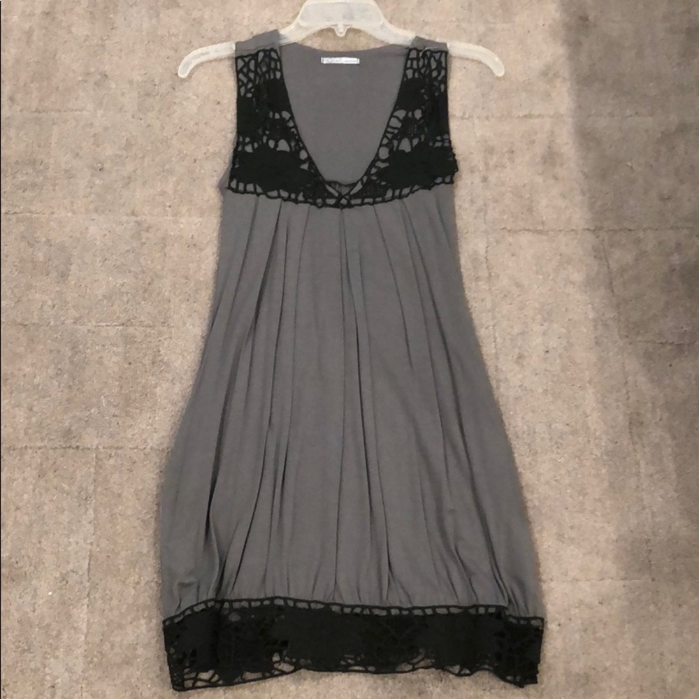 GREY DRESS WITH LACE DETAILS